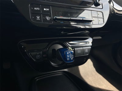 2022 Toyota Prius LE