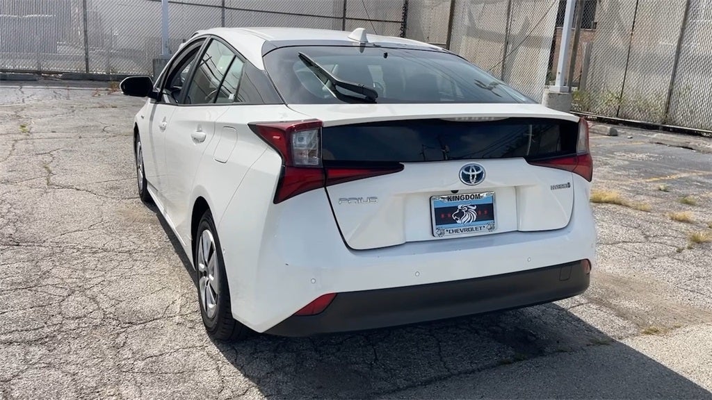 2022 Toyota Prius LE
