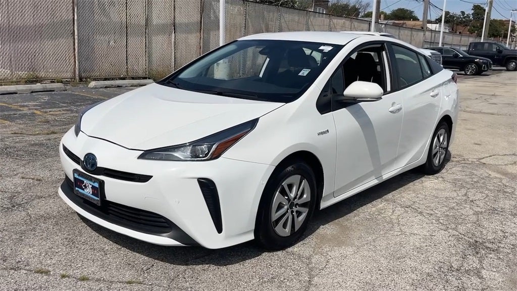 2022 Toyota Prius LE