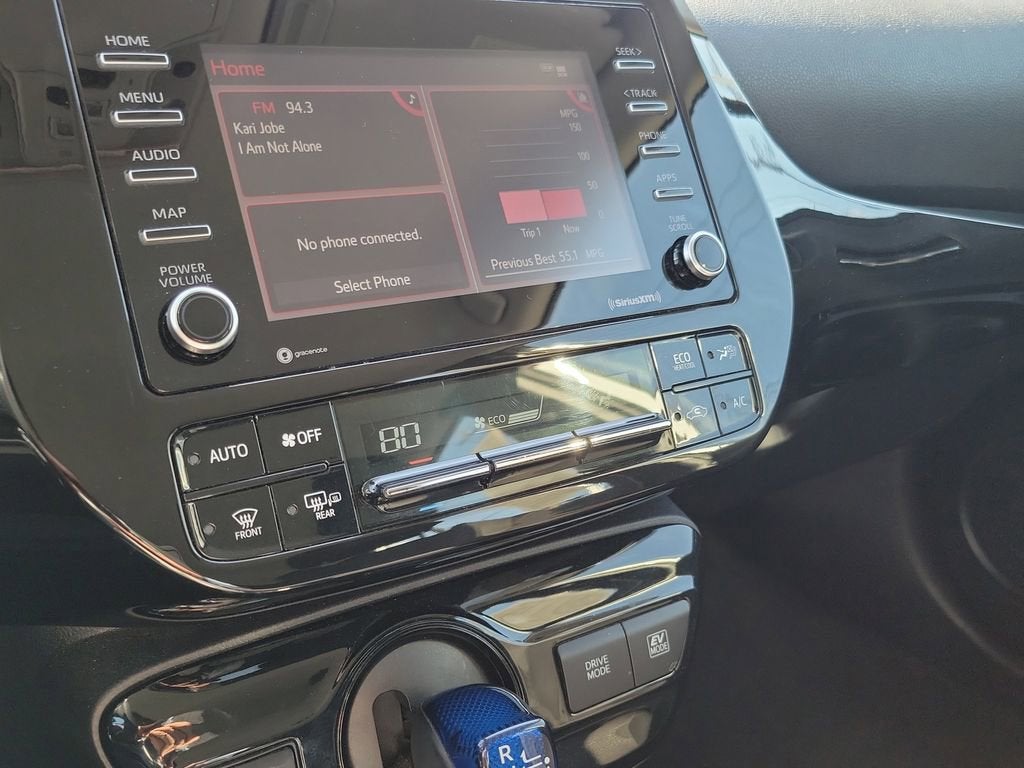 2022 Toyota Prius L Eco