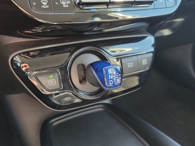 2022 Toyota Prius L Eco