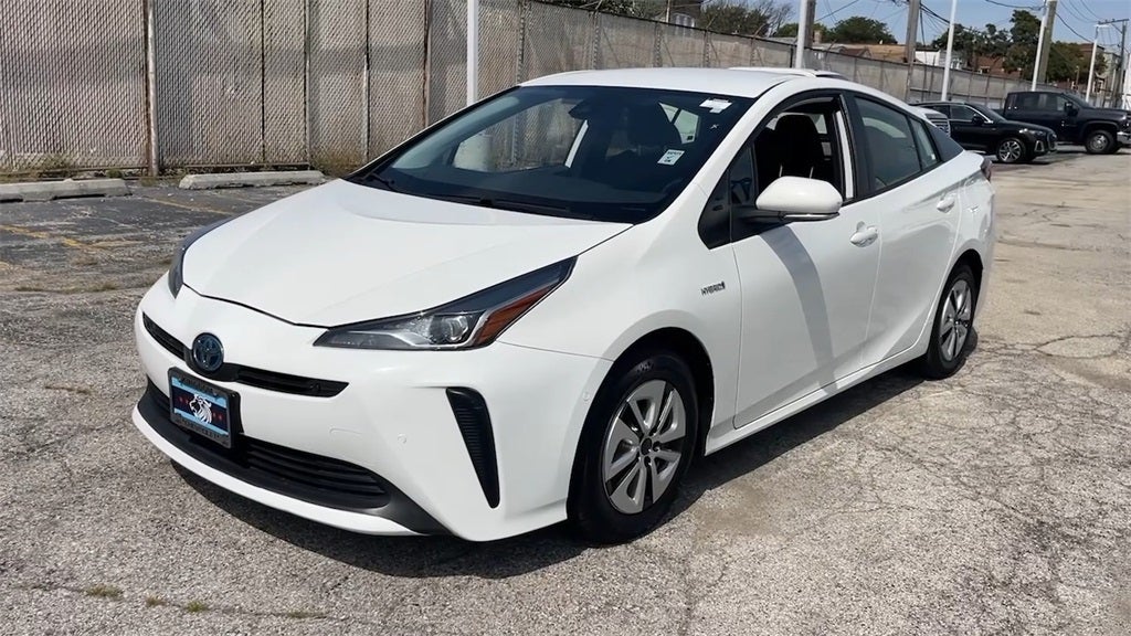 2022 Toyota Prius LE