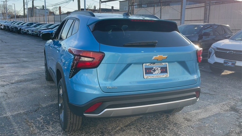 2025 Chevrolet Trax LT