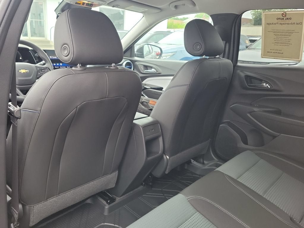 2026 Chevrolet Trax LT - Photo 10
