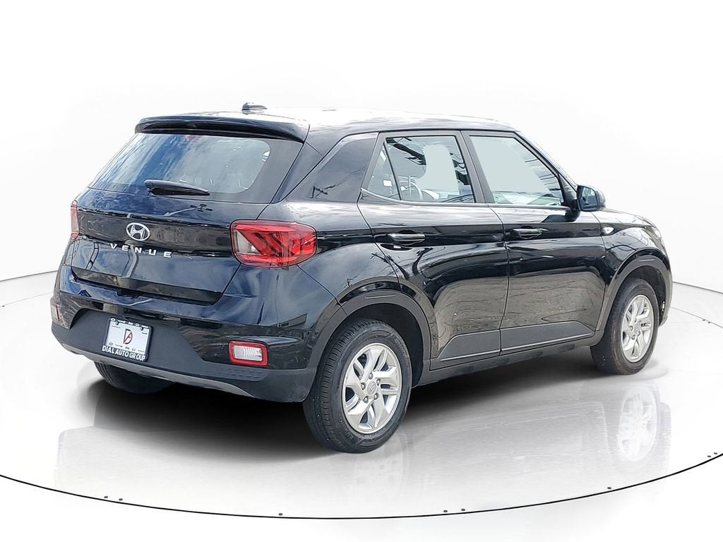 2026 Hyundai Venue SE