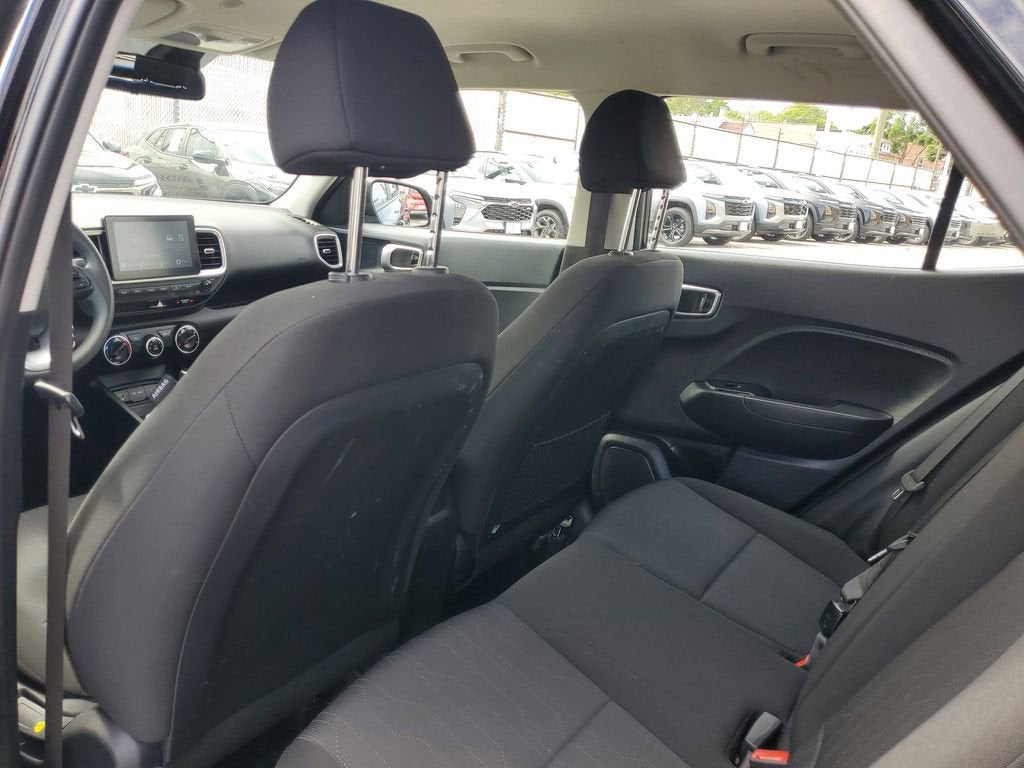 2026 Hyundai Venue SE