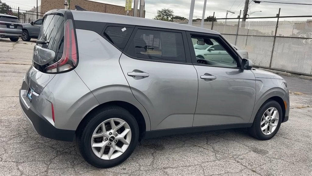 2024 Kia Soul LX