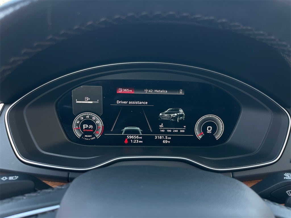 2023 Audi Q5 45 S line Premium quattro