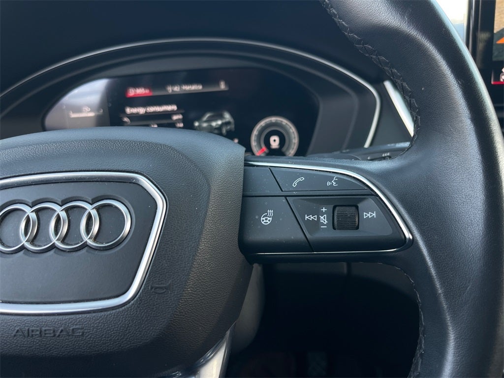 2023 Audi Q5 45 S line Premium quattro