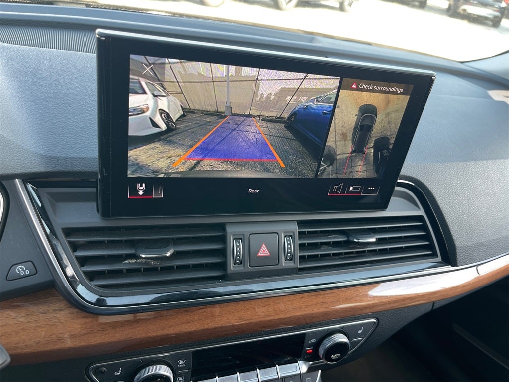 2023 Audi Q5 45 S line Premium quattro