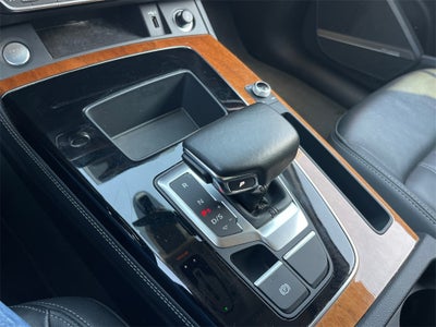 2023 Audi Q5 45 S line Premium quattro