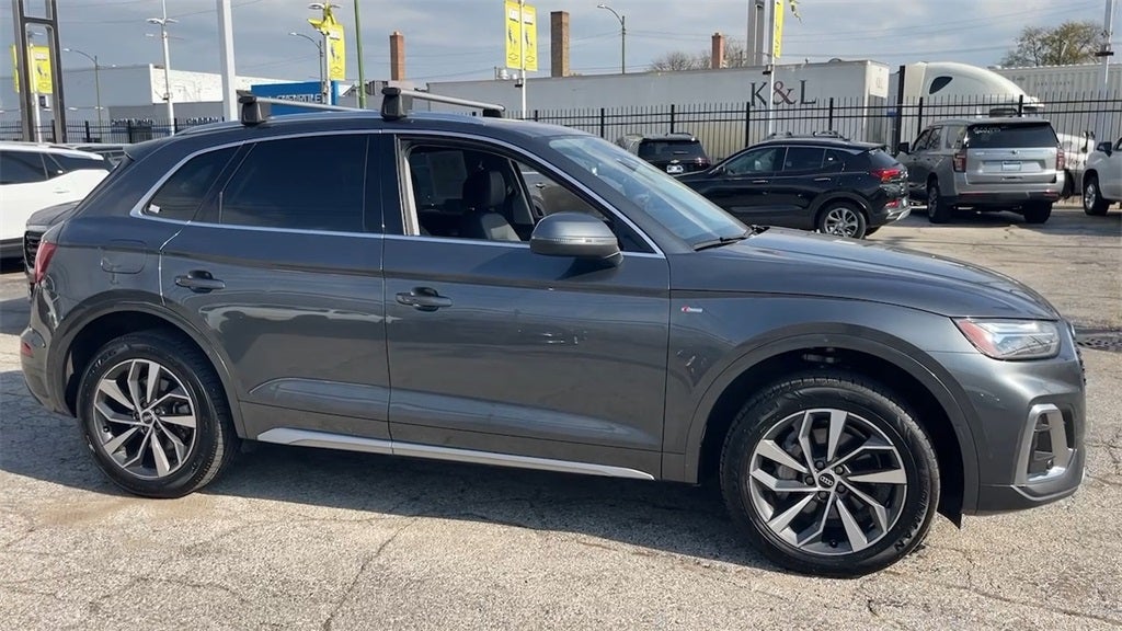 2023 Audi Q5 45 S line Premium quattro
