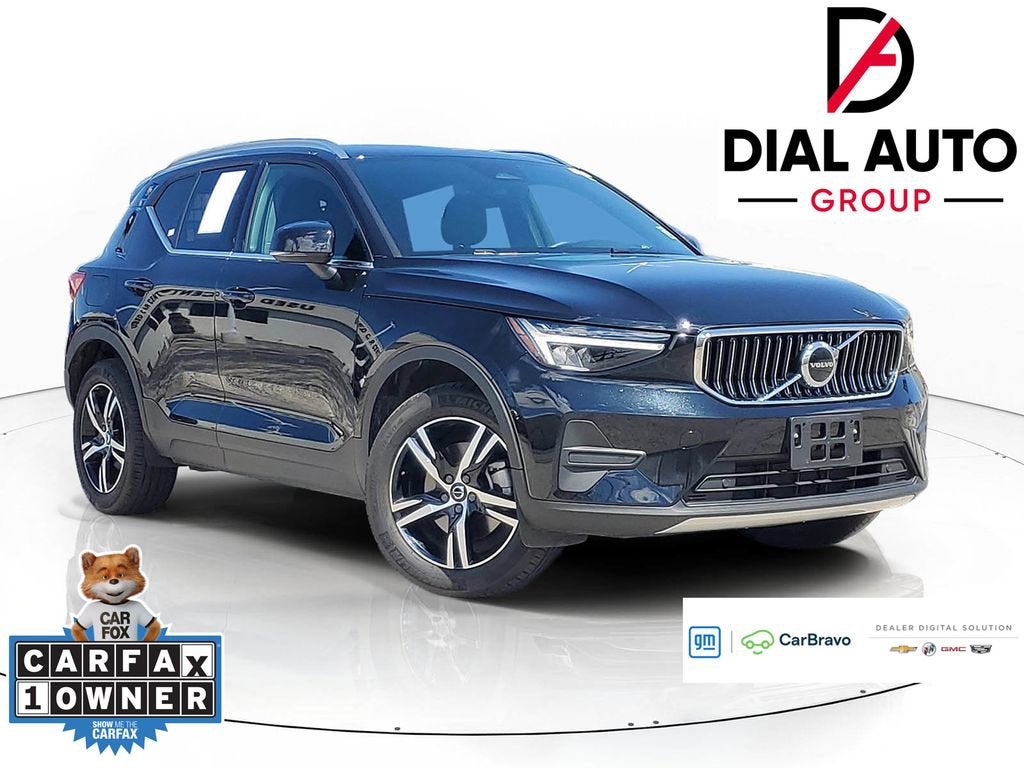 2024 Volvo XC40 B5 Core Bright AWD's photo