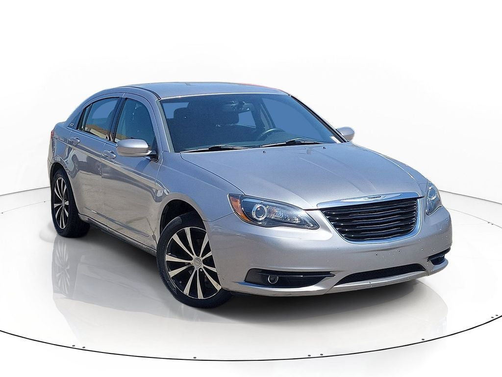 2014 Chrysler 200 Touring