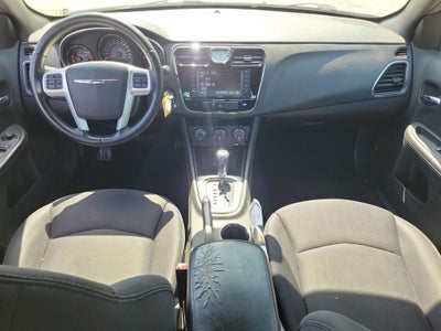 2014 Chrysler 200 Touring