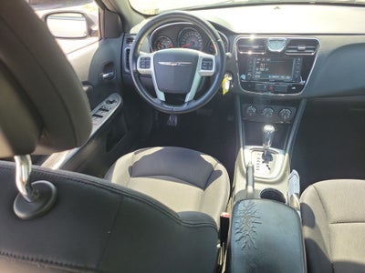 2014 Chrysler 200 Touring