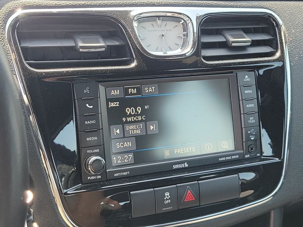 2014 Chrysler 200 Touring