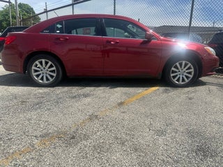 2013 Chrysler 200 Touring