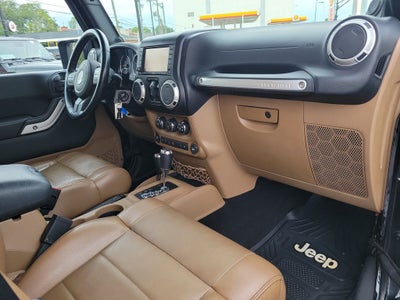 2012 Jeep Wrangler Unlimited Sahara
