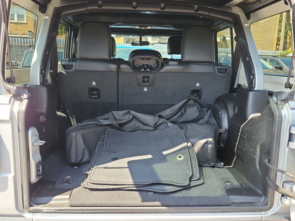 2022 Jeep Wrangler Unlimited Sahara