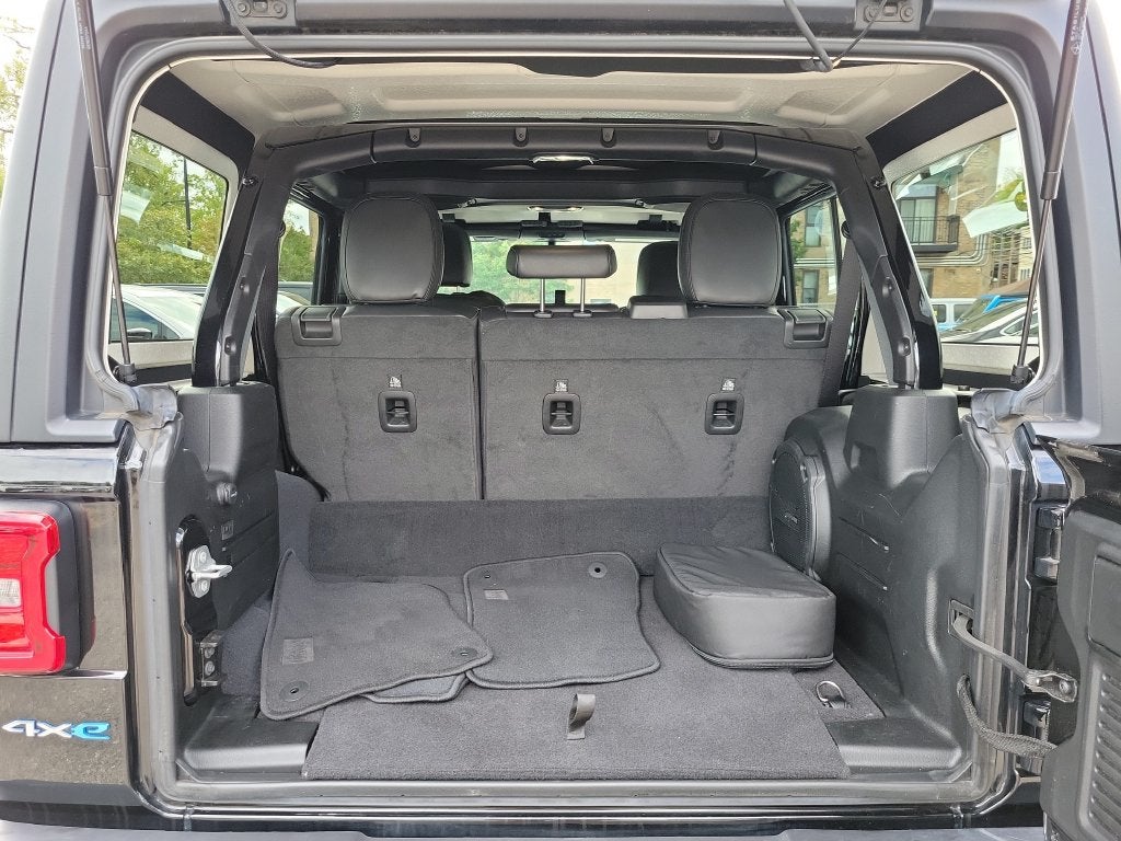 2023 Jeep Wrangler Sahara 4xe