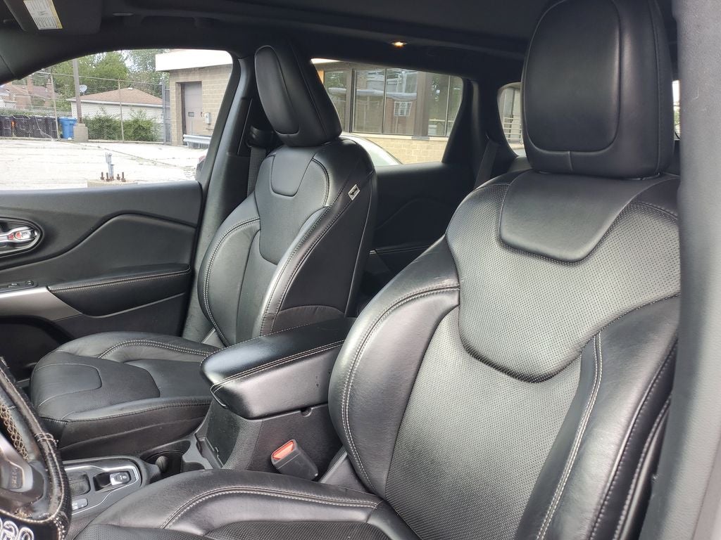 2021 Jeep Cherokee Latitude Lux