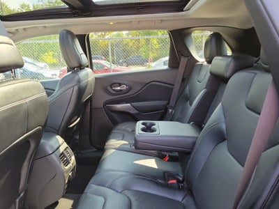 2022 Jeep Cherokee Latitude Lux