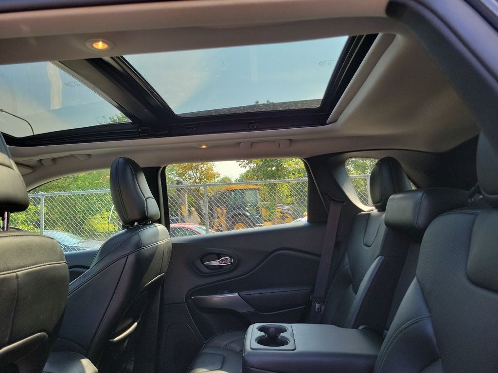 2022 Jeep Cherokee Latitude Lux