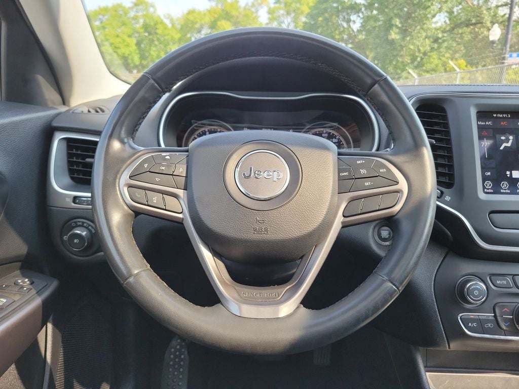 2022 Jeep Cherokee Latitude Lux