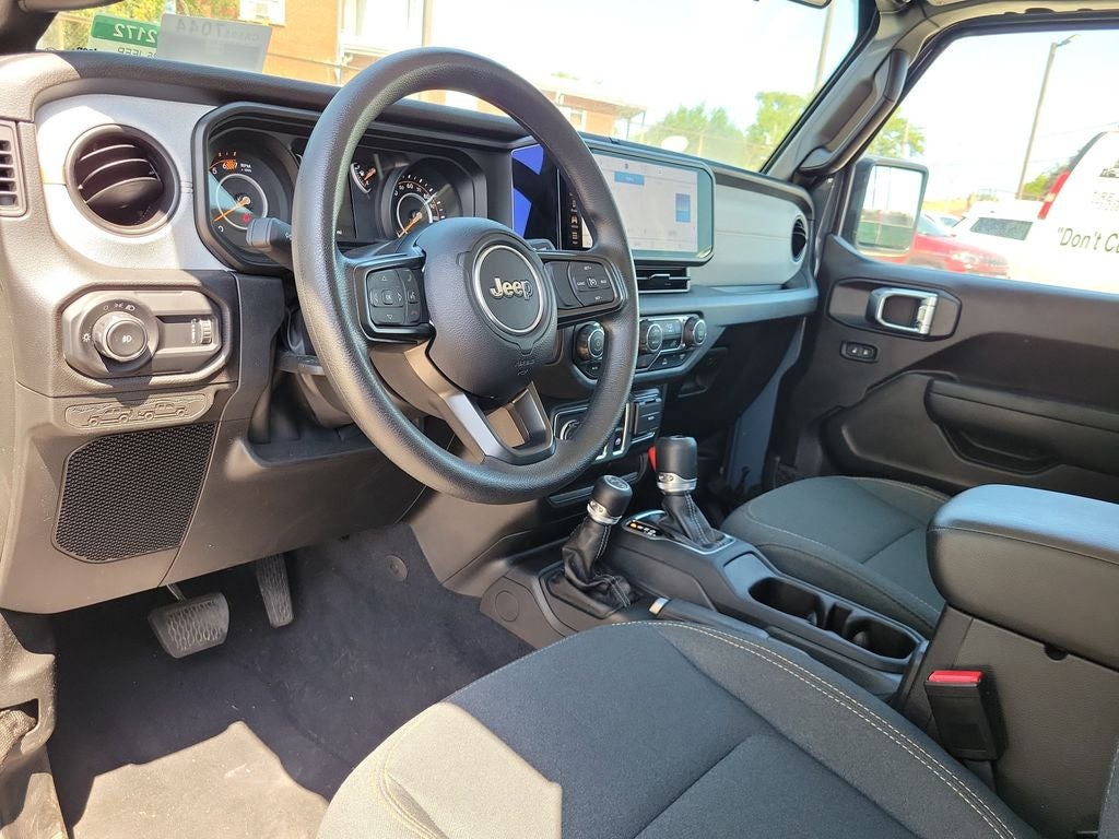 2025 Jeep Wrangler Sport