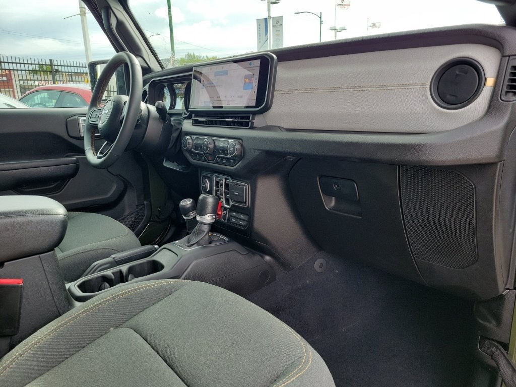 2024 Jeep Wrangler Sport