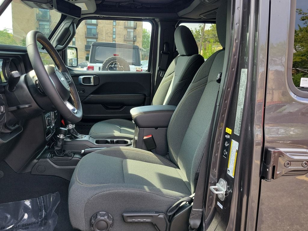 2025 Jeep Wrangler Sahara