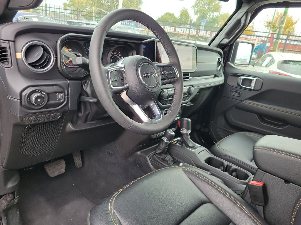 2025 Jeep Wrangler Sahara