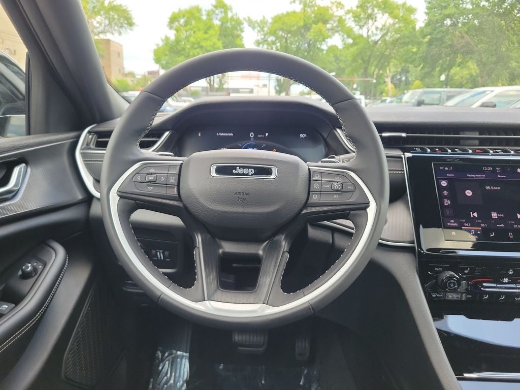 2025 Jeep Grand Cherokee Altitude X
