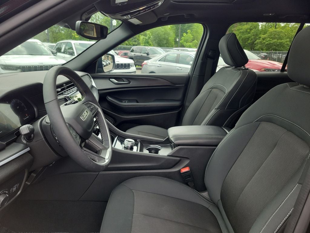 2024 Jeep Grand Cherokee Laredo X