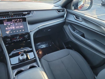 2024 Jeep Grand Cherokee Laredo X