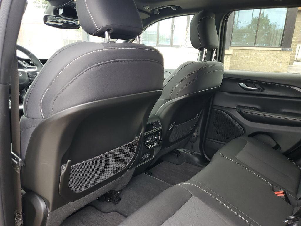 2024 Jeep Grand Cherokee Laredo X