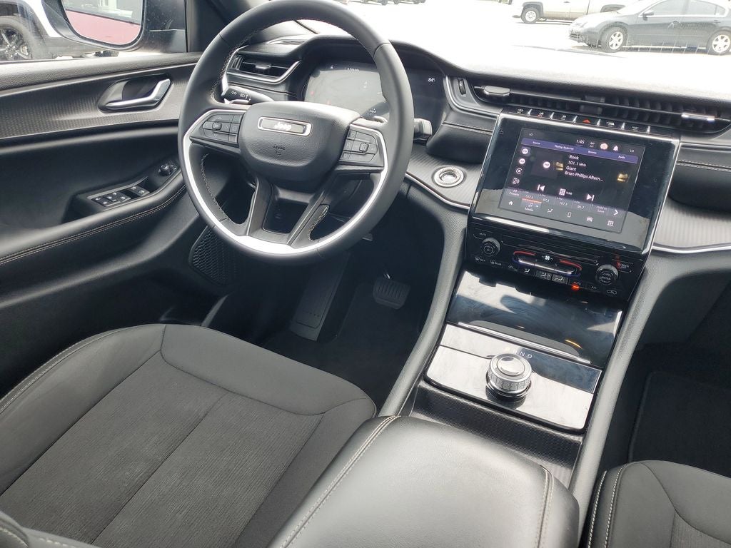 2024 Jeep Grand Cherokee Laredo X