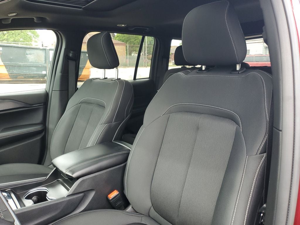 2024 Jeep Grand Cherokee Laredo X