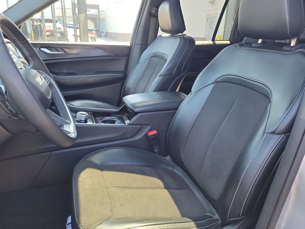 2023 Jeep Grand Cherokee Altitude X