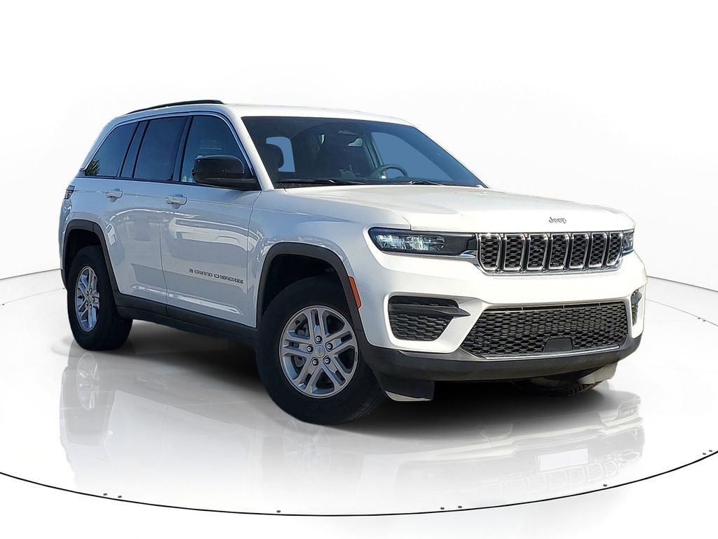 2024 Jeep Grand Cherokee Laredo