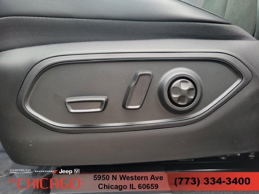 2026 Jeep Grand Cherokee Altitude