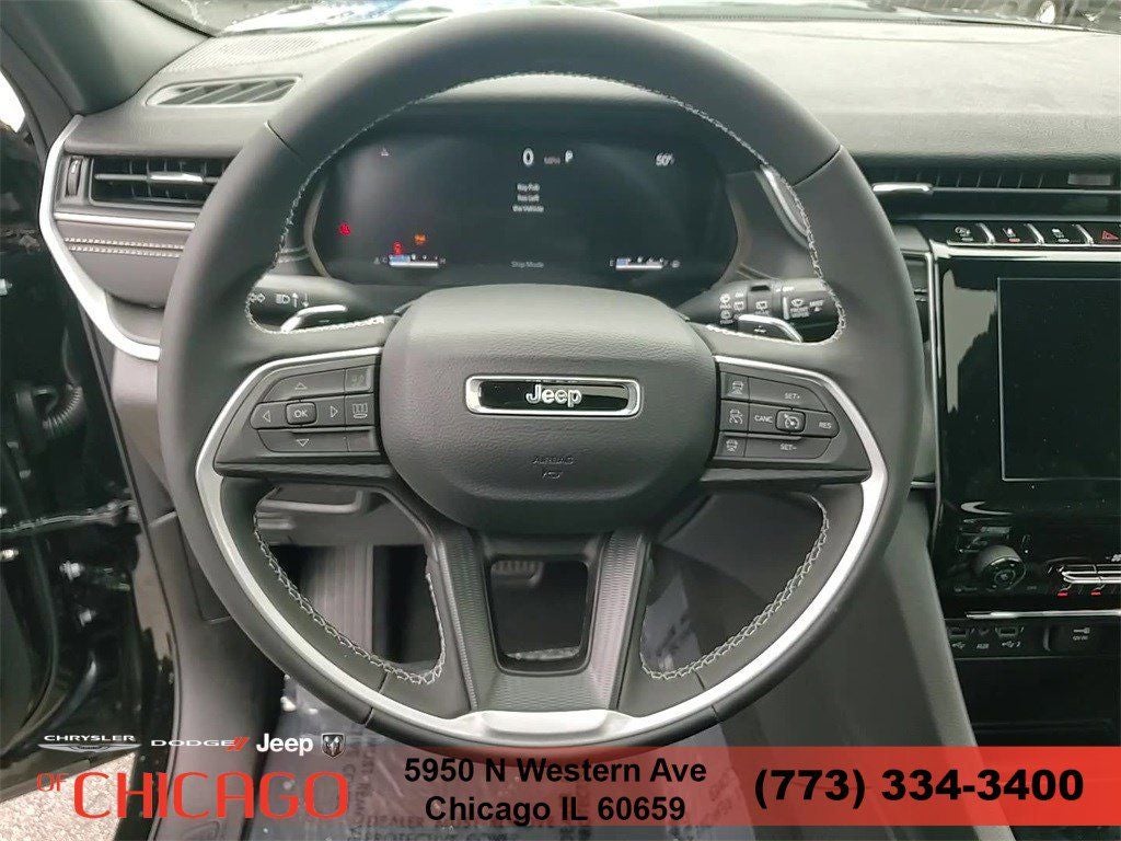 2025 Jeep Grand Cherokee L Laredo 4x4