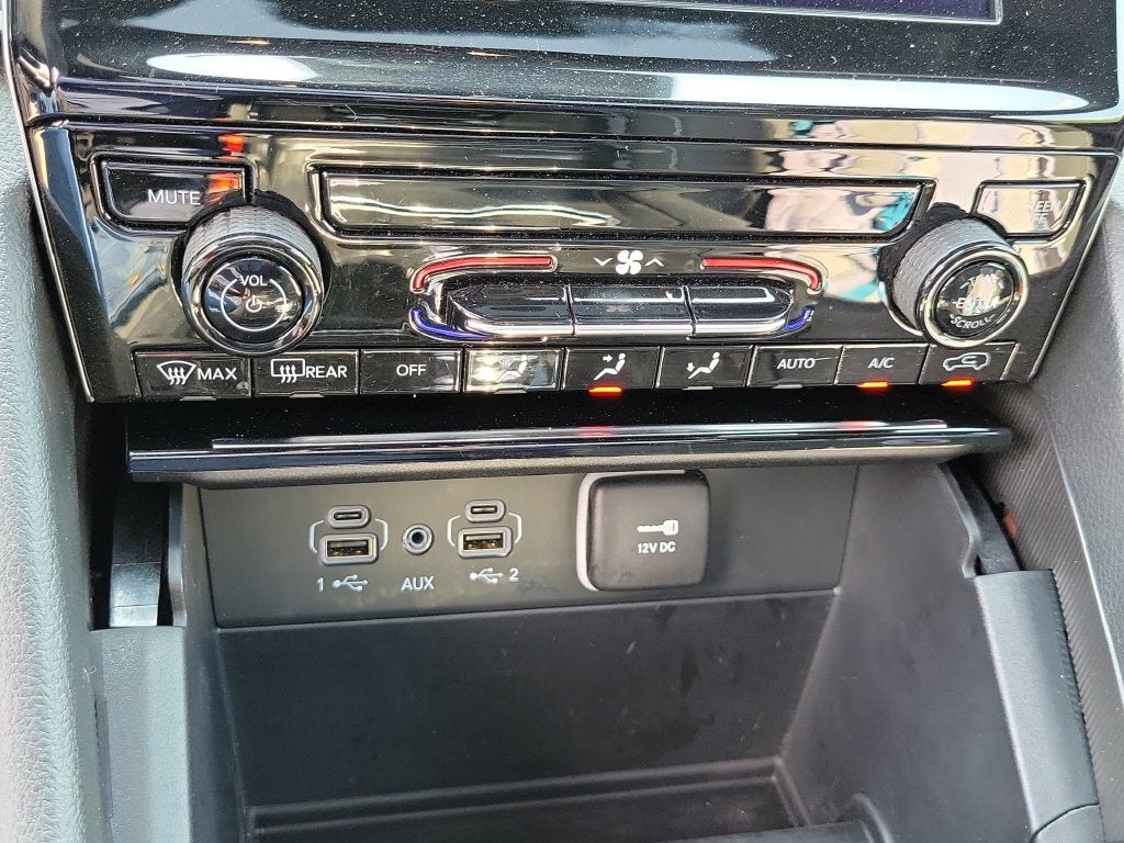 2025 Jeep Grand Cherokee L Laredo 4x4