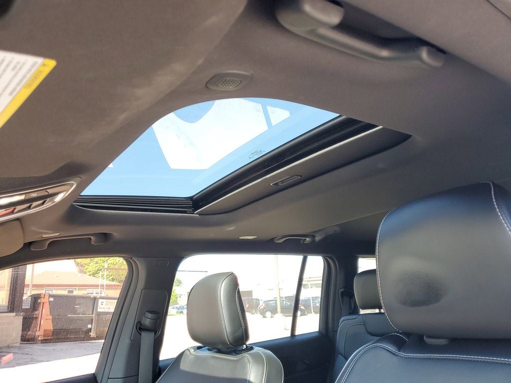 2022 Jeep Grand Cherokee L Altitude