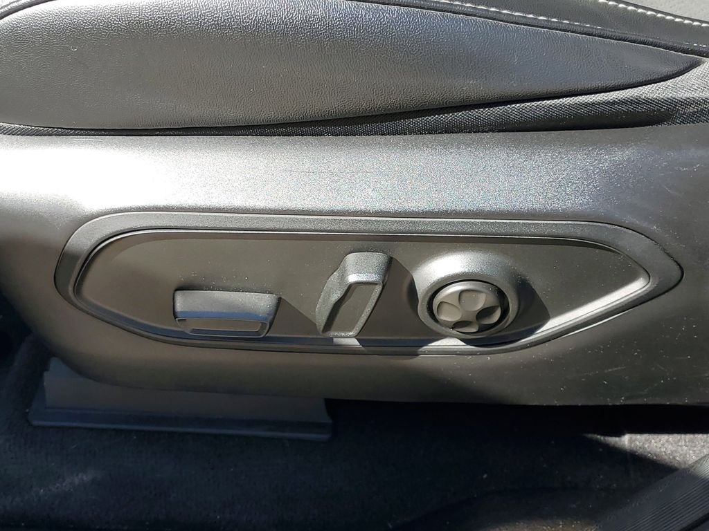 2022 Jeep Grand Cherokee L Altitude