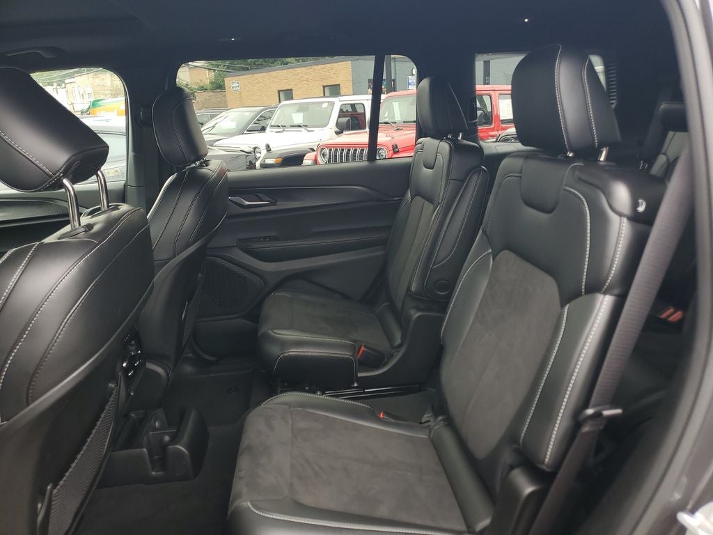 2025 Jeep Grand Cherokee L Altitude X