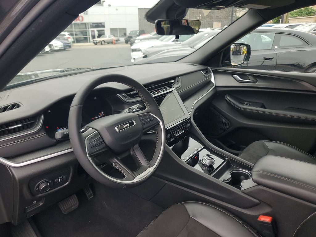 2025 Jeep Grand Cherokee L Altitude X