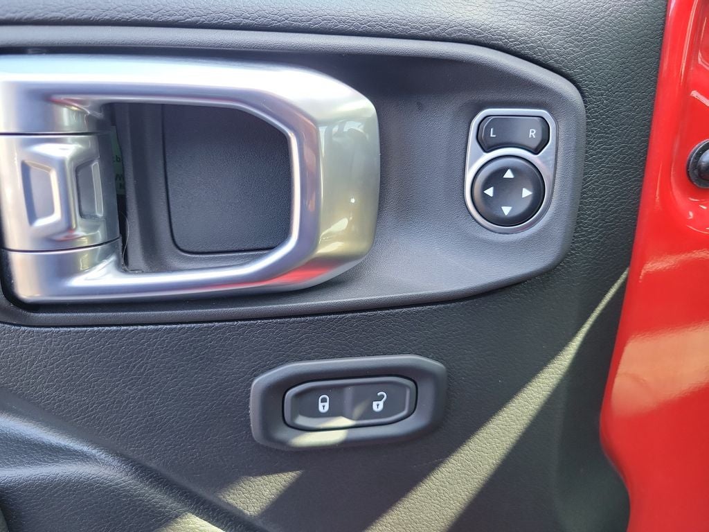 2025 Jeep Wrangler Willys 4xe