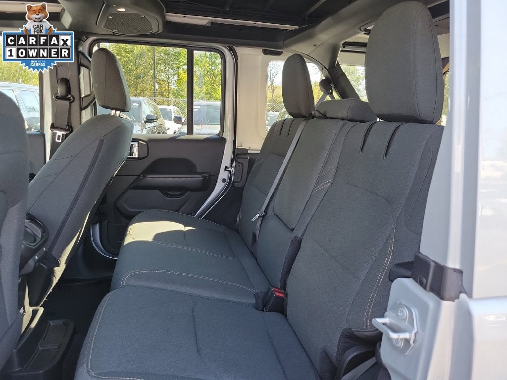 2024 Jeep Wrangler Sahara 4xe